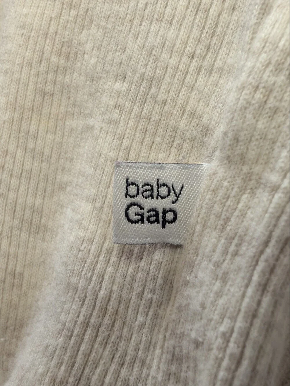 GAP baby piece